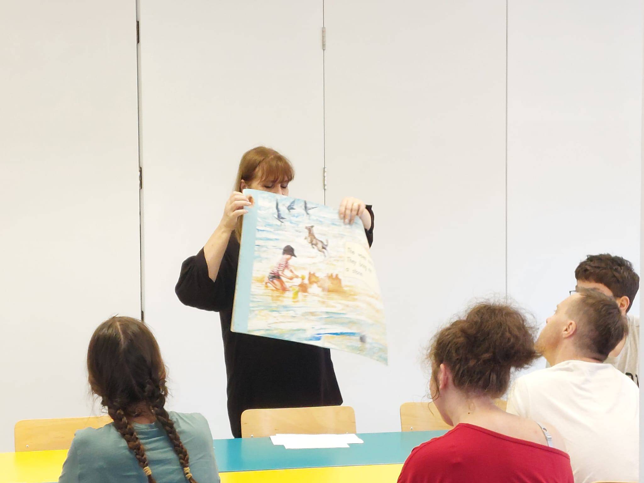 Bibliokombi u Centru za pružanje usluga u zajednici Mocire