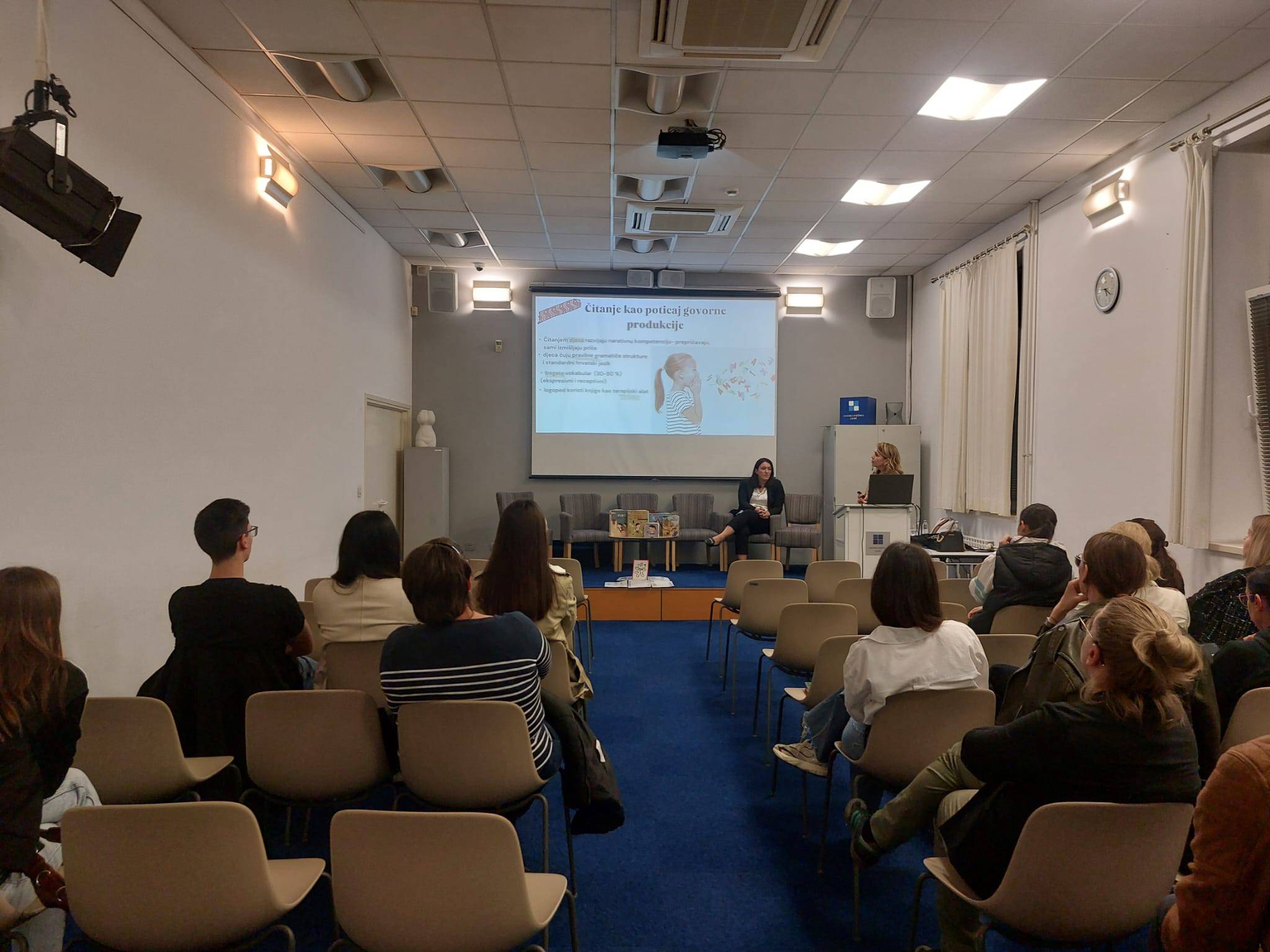 Bebinim koracima: Iz perspektive pedagoga i logopeda o važnosti čitanja djeci najranije dobi