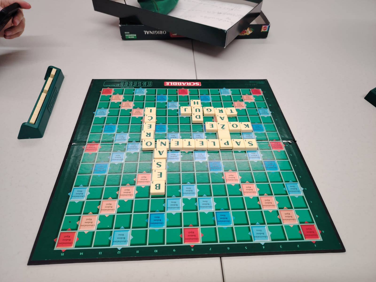 Večer društvenih igara na Odjelu za mlade