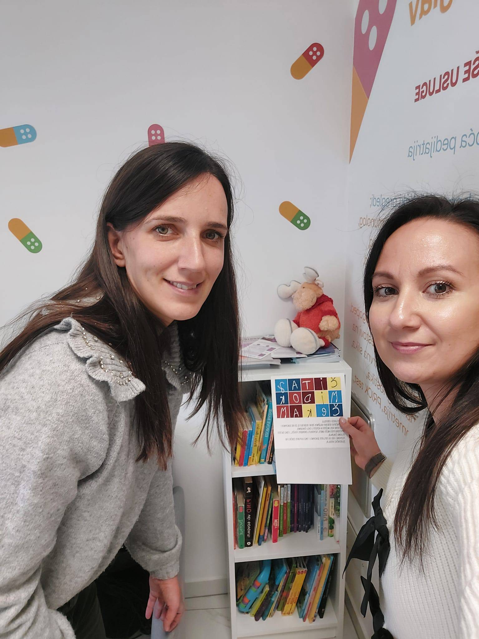 Božićno darivanje zbirčica Božićno darivanje zbirčica