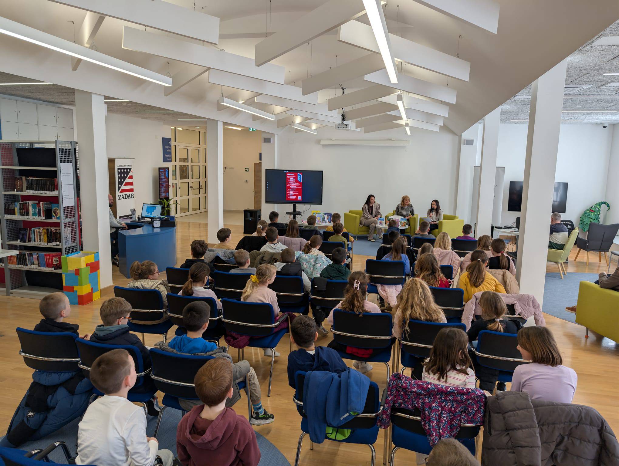 Zadar čita: Sanja Pilić - "Knjige o Maši"