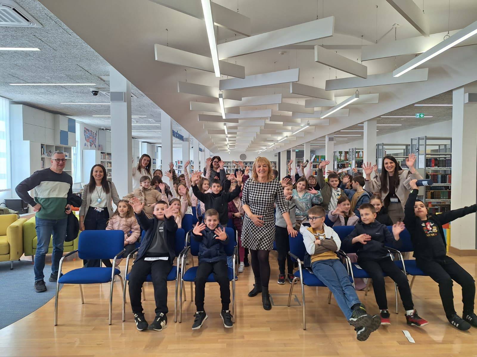 Zadar čita: Sanja Pilić - "Knjige o Maši"