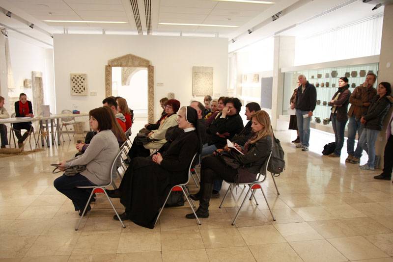 Zadar čita - Arheološki muzej 