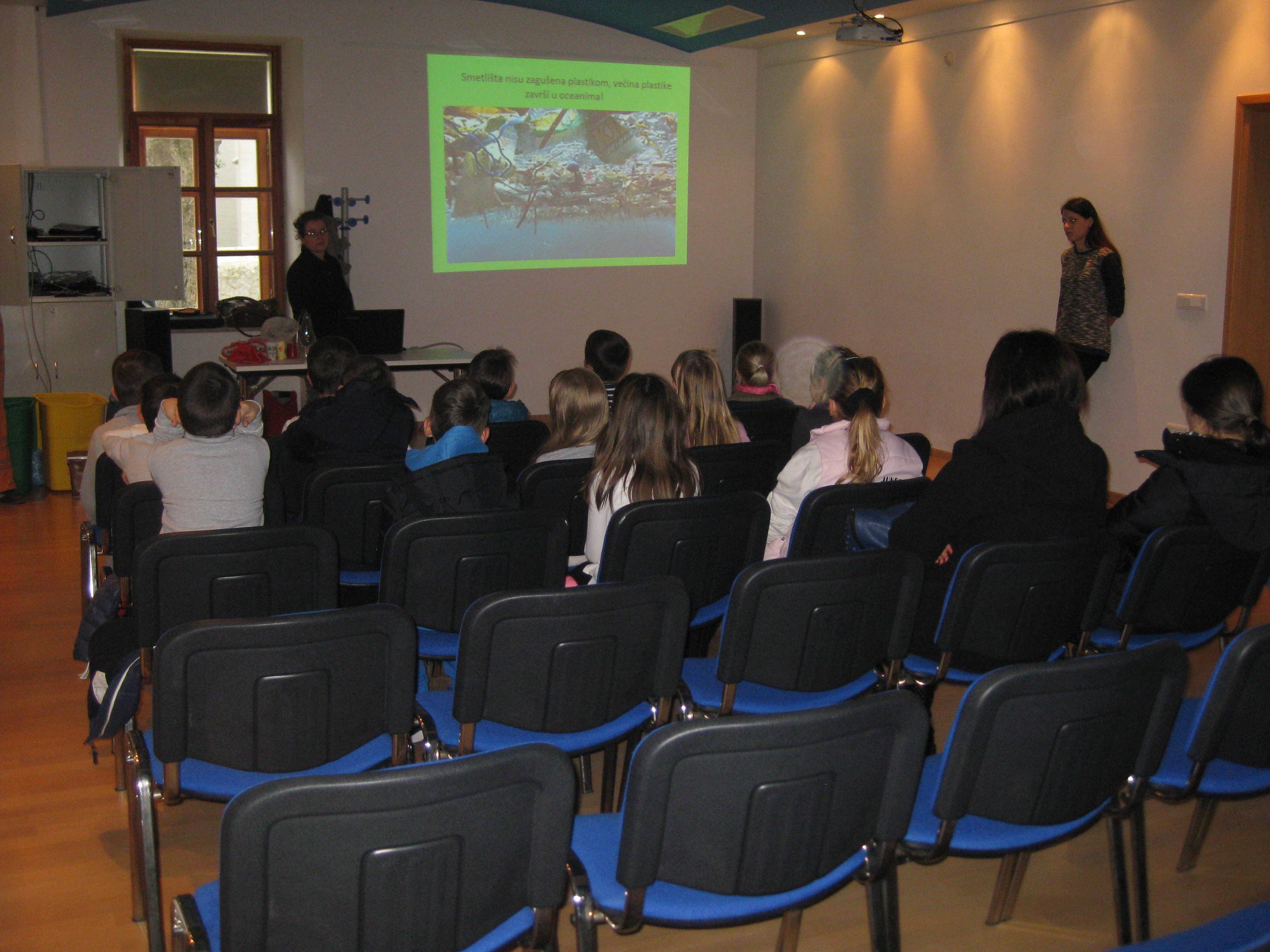 Radionica "Reciklirajmo zajedno" u Ogranku Arbanasi